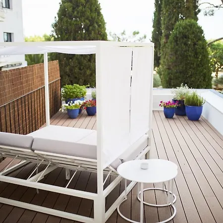 ホテル トリアス 4*