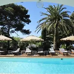 Trias Hotel