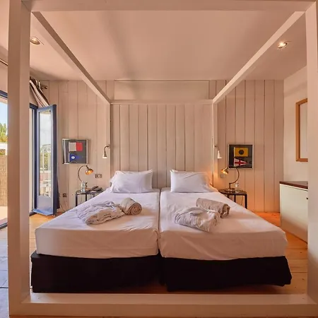 Hotel Trias 4*